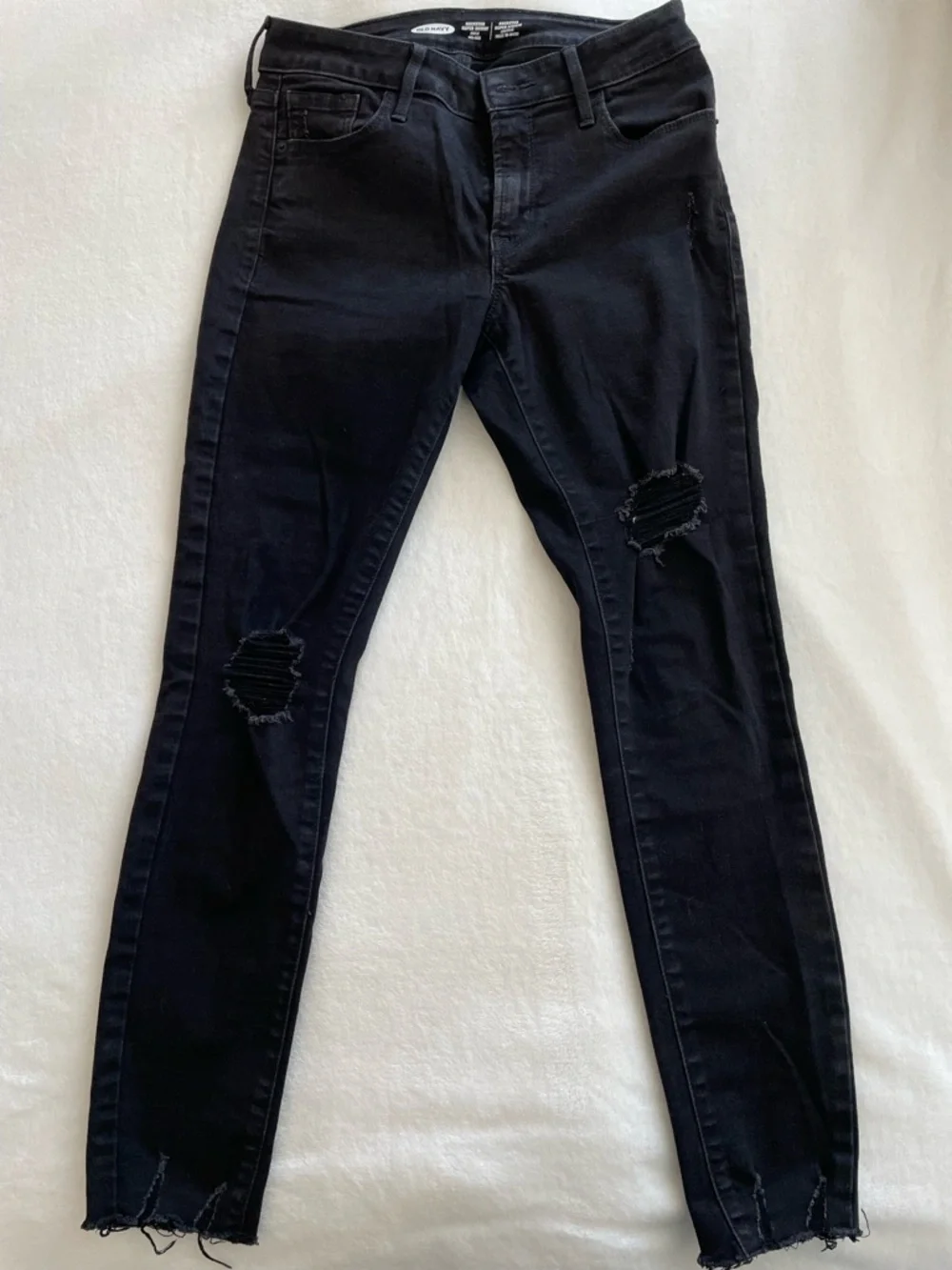 Old Navy Black Ripped Skinny Jeans - Picture 1 of 6